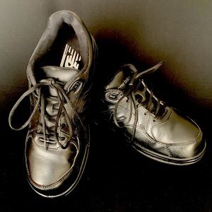 New Balance 674 UniSex Walking Strike Path Shoes